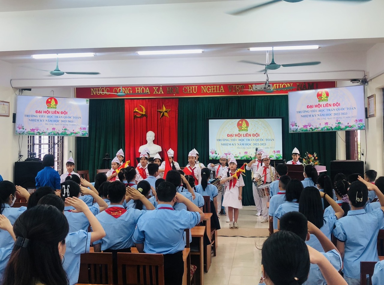 Trường Tiểu học Trần Quốc Toản tưng bừng tổ chức Đại hội Liên đội năm học 2022 - 2023