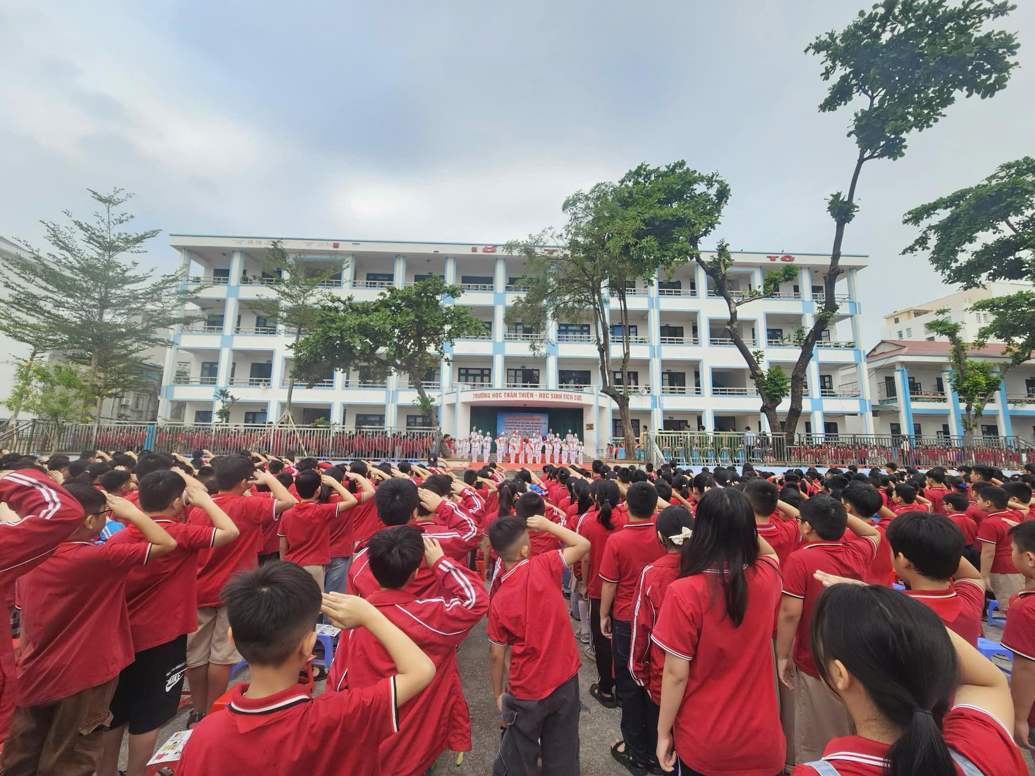 CÔNG AN PHƯỜNG HỒNG HÀ TUYÊN TRUYỀN PHÒNG CHÁY CHỮA CHÁY, AN TOÀN GIAO THÔNG,...